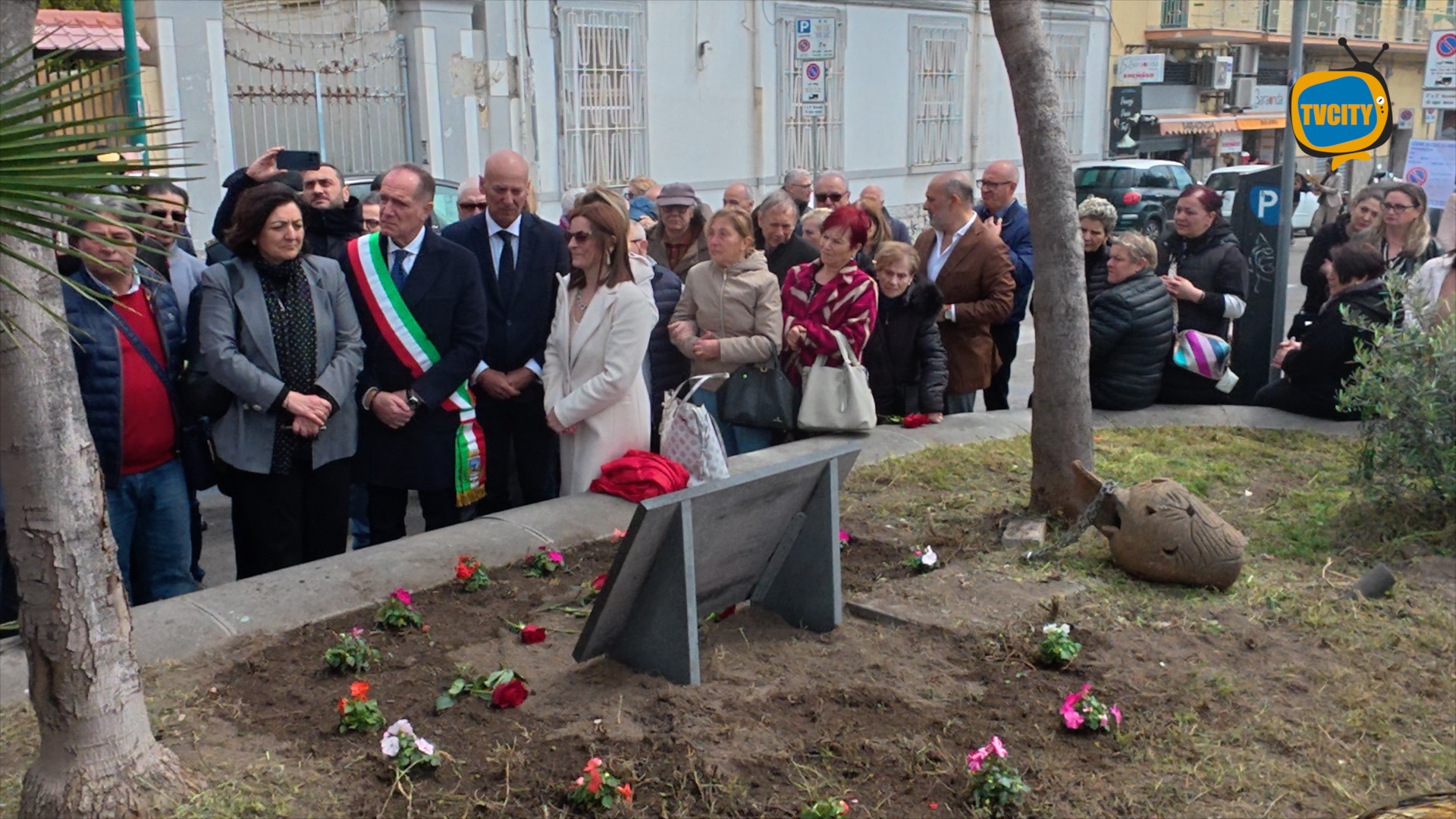 Moby Prince: una targa per ricordare le vittime, l’appello dei familiari