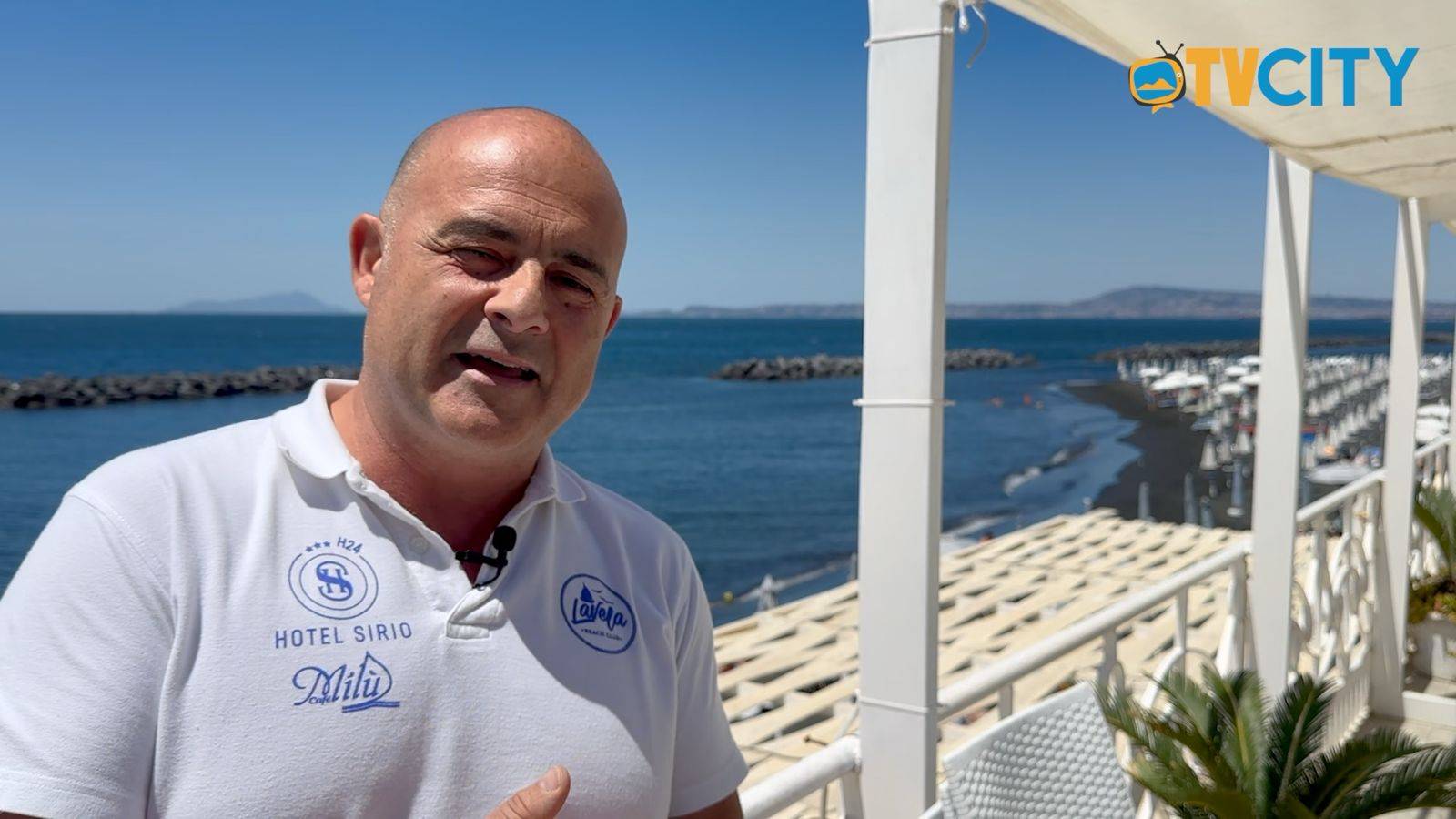 Parte l’estate a Torre del Greco, primi tuffi della stagione