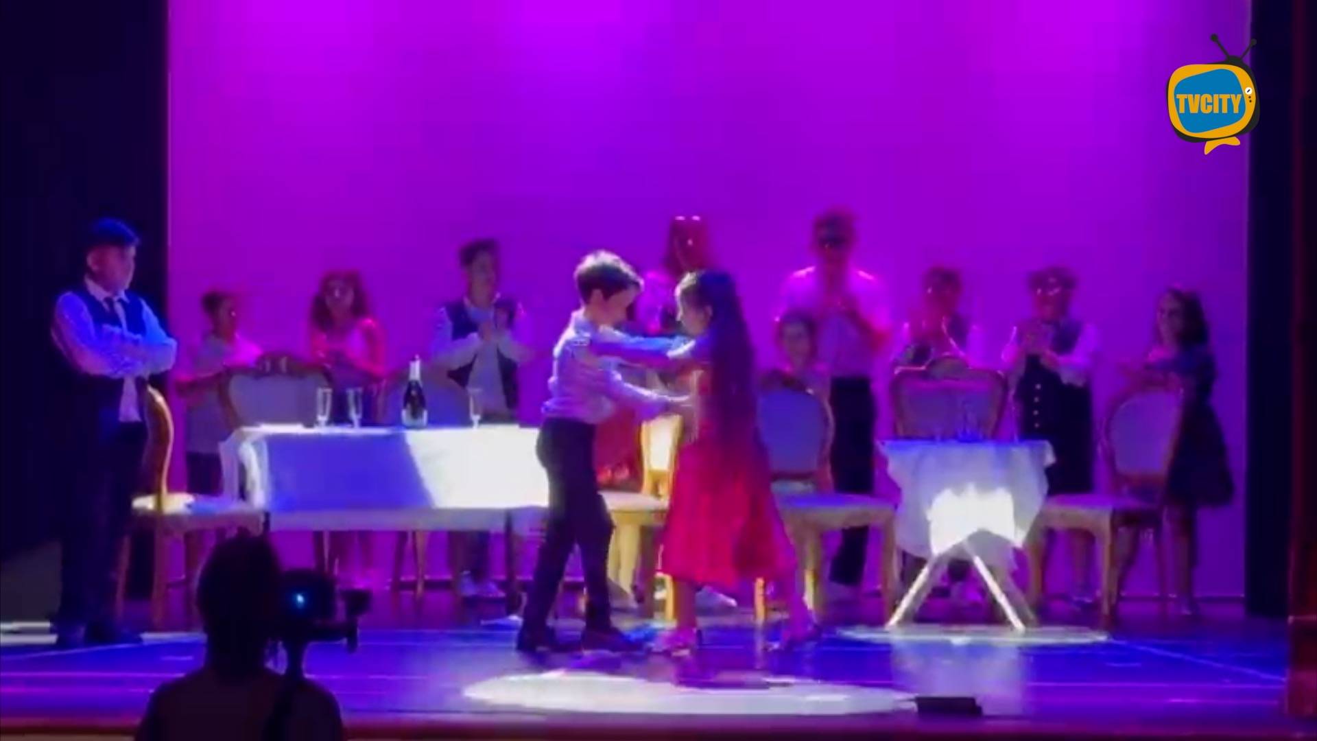 Successo a teatro per il Gruppo “Esuli” con Dirty Dancing