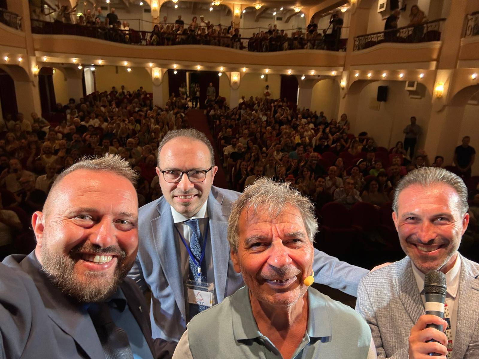 L’età della pietra e la fisica quantistica: Corrado Malanga a Pompei