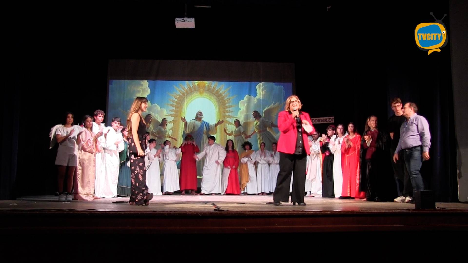 Scuola Viva: il Liceo “G. De Bottis” porta in scena “La Divina Bugia”