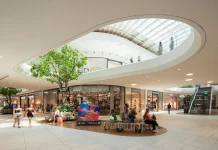 Al MaxiMall prima concessionaria di auto in un centro commerciale