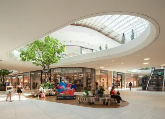 Al MaxiMall prima concessionaria di auto in un centro commerciale