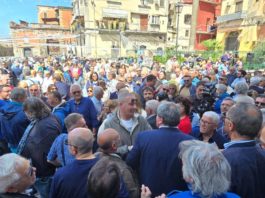 Torre Annunziata, in mille alla conferenza stampa di Cuccurullo conferenza cuccurullo