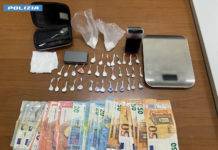 Cede droga durante i domiciliari. Polizia arresta un 47enne
