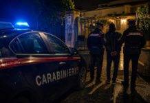 Torre del Greco, tenta di introdursi in un’abitazione: arrestato volante carabinieri