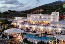 “Cenando sotto un cielo diverso”, successo a Villa Tony