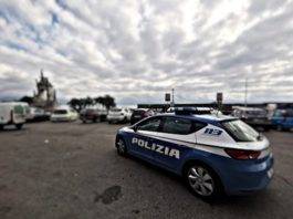 Controlli a Marechiaro volante della polizia