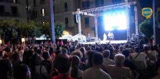 “TorRidendo”: la comicità protagonista a Torre del Greco