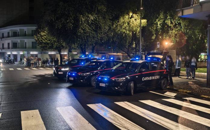 POMIGLIANO CONTROLLI volanti carabinieri