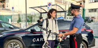 Furto di e-bike. Carabinieri arrestano 51enne trovato su un treno e bike
