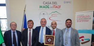 Ministro Urso a Napoli: corallo e cammeo torresi verso l’IGP