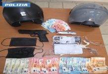 Tratti in arresto due rapinatori dalla polizia dopo un inseguimento soldi e pistola